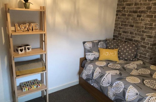 Llanuwchllyn Apartment | 1, PEN Y BANC COTTAGE