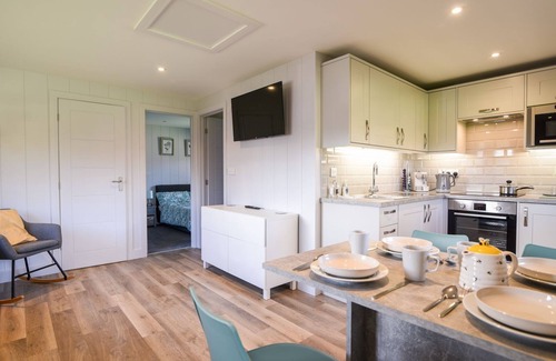 Combpyne Cottage | 1 PINEWOOD RETREAT, family friendly, with pool in Lyme Regis