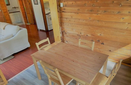Lund Cabin | 1 Queen Bedroom and Nook with Single Bed (New Listing)
