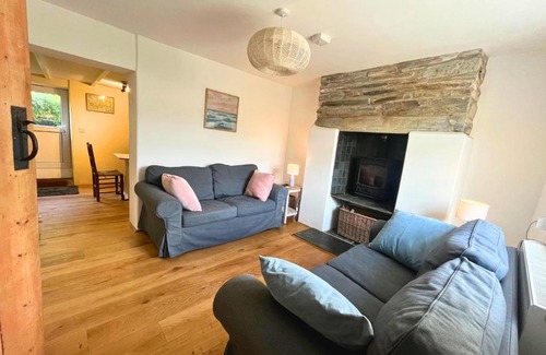 Treknow House | 1 Rock Cottages