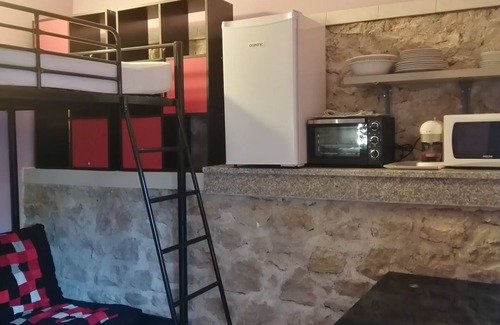 Roquebrune-Cap-Martin House | 1-room Provencal mini-home with BBQ, private terrace and garden