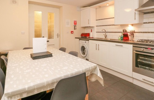 Buxton Cottage | 1 Southgate