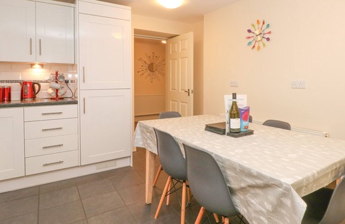 Buxton Cottage | 1 Southgate