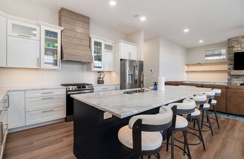 Ludington House | 1 Summer weekend left! Aug 16th still available, dont miss out on the beach!