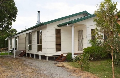 Sandy Point House | 1 Tecoma Avenue Sandy Point