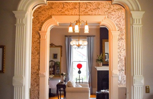 Historic Railroad District Bed & Breakfast | #1 The Captain & Lizzie McCall @ The McCall House Boutique Hotel