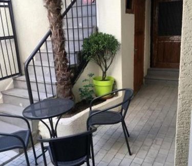 Sololaki Apartment | 10 b shindisi street,Tbilisi