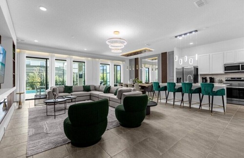 Fairvilla House | 10 Bedrooms/9 Bathrooms/Paradiso Grande (6216SS)