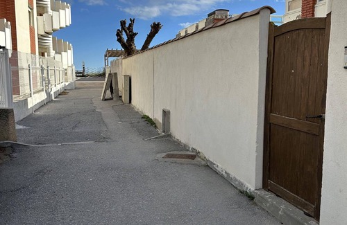 Frontignan Apartment | 10 Mètres De La Plage Avec Piscine Et Jardin