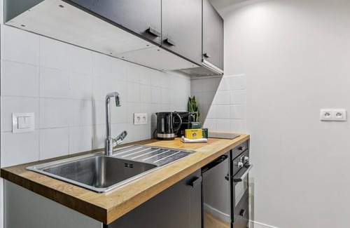 Silly-Gallieni Apartment | 10 min to Paris All Set Easy Transport