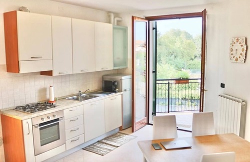 Salionze Apartment | 10 min to Gardaland free Wifi & Clima