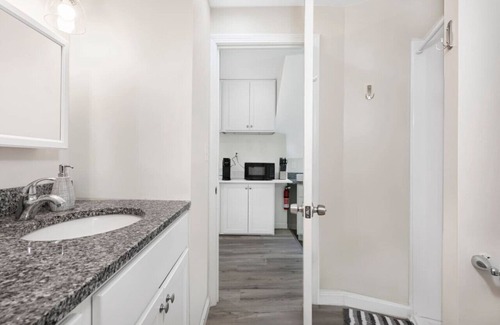 North Hampton Apartment | *10 mins to Beach* | Portsmouth | Maine| Hampton *