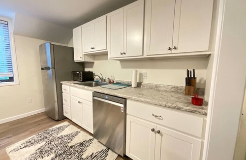 North Hampton Apartment | *10 mins to Beach | Portsmouth | Hampton | Maine *