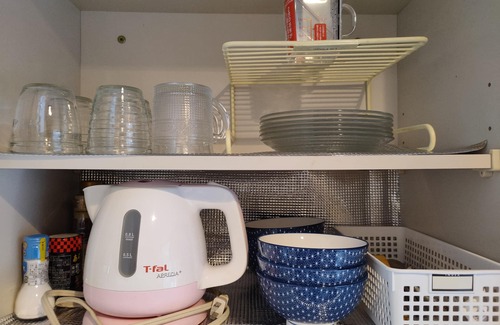 Naniwa Apartment | 10 minutes from JR Namba Station and Subway/Hanshin Sakuragawa Station 5 minutes from JR Ashiwarabashi Station 4 minutes from supermarket One room on one floor, max. 5 people, elevator available, convenient to Namba, Dotonbori and Shinsaibashi
