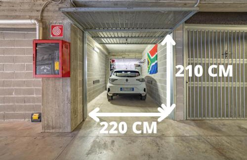 San Cristoforo Sul Naviglio Apartment | 10' Navigli, Penthouse with Panoramic View Milan