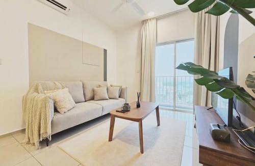 Pelabuhan Klang Apartment | 10 paxs Good stay Klang Bayuemas