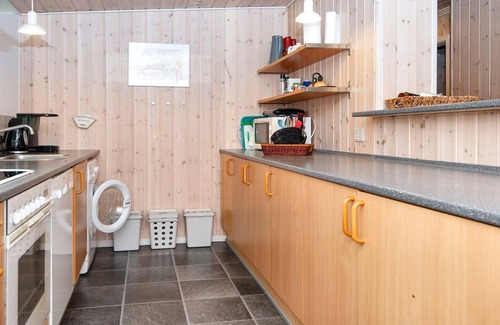 Lyngsbæk Strand House | 10 person holiday home in Ebeltoft-By Traum