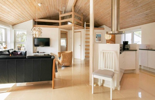 Lonstrup House | 10 person holiday home in Hjørring