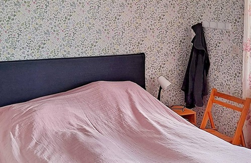 Herøy House | 10 person holiday home in Sandvær