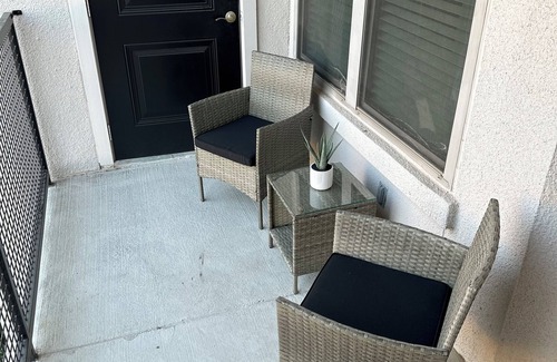 Dallas Apartment | 10% weekly & 20% 0ff monthly stays! Great Location in the Heart of Dallas1