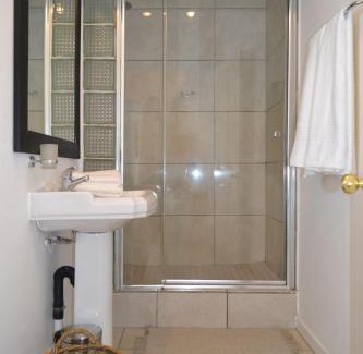 Woodmead House | 10 Woodmead Suites