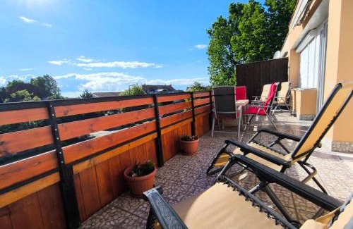 Harkany Apartment | 100 lépés - 100 steps - Apt with huge terrace next to the thermal bath