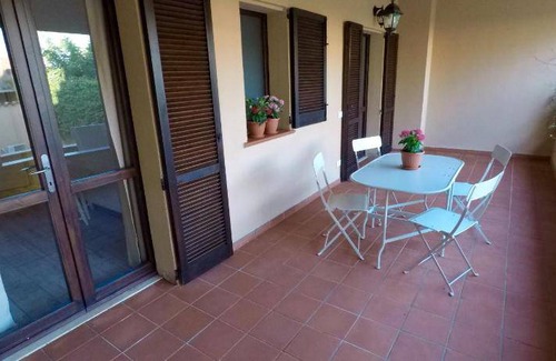 Province of Cagliari Apartment | 100 m² Apartment ∙ 2 bedrooms ∙ 6 guests