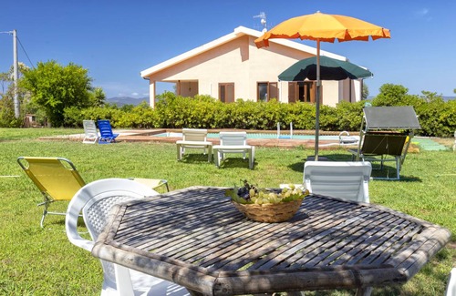 Olmedo Apartment | 100 m² Apartment ∙ 3 bedrooms ∙ 9 guests