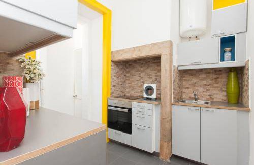 Merces Apartment | 100 m² Apartment ∙ 3 bedrooms ∙ 12 guests