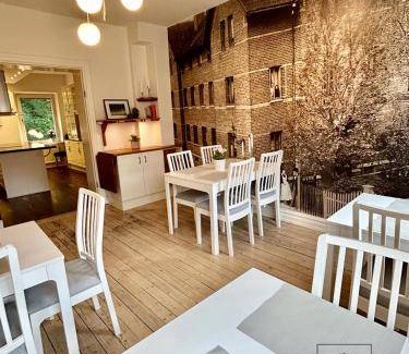 Gothenburg Apartment | 100 m² Apartment ∙ 3 bedrooms ∙ 8 guests