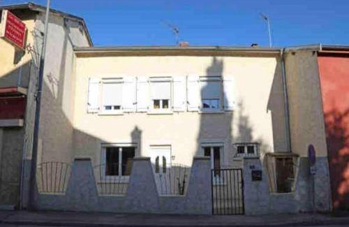 Villette-dʼAnthon Bed & Breakfast | 100 m² Bed and breakfast ∙ 3 bedrooms ∙ 6 guests