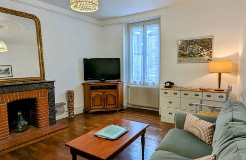 Semur-en-Auxois Cottage | 100 m² Cabin ∙ 2 bedrooms ∙ 4 guests