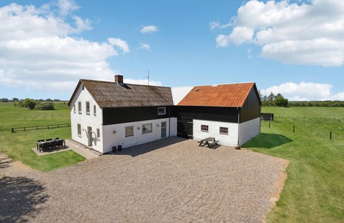 Tønder Municipality House | 100 m² Farmhouse ∙ 3 bedrooms ∙ 6 guests