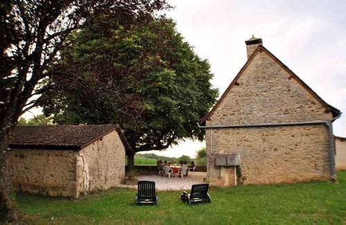 Archignac House | 100 m² Gîte ∙ 2 bedrooms ∙ 4 guests