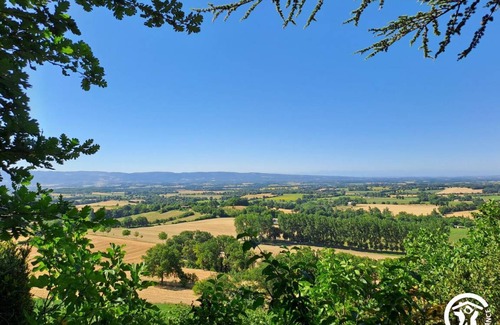 Puylaurens House | 100 m² Gîte ∙ 3 bedrooms ∙ 6 guests