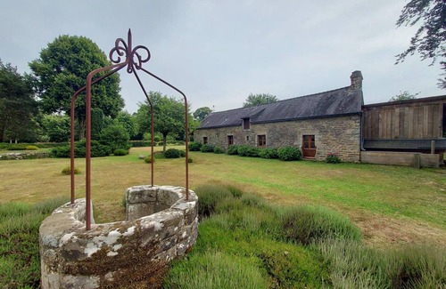 Plaudren House | 100 m² Gîte ∙ 4 bedrooms ∙ 7 guests
