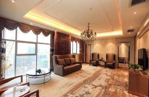 Bengbu Hotel | 100 m² Hotel ∙ 3 bedrooms ∙ 127 guests