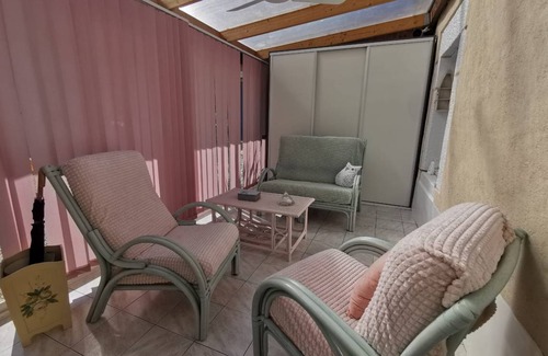 Quettehou House | 100 m² House ∙ 2 bedrooms ∙ 5 guests