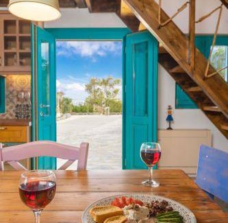 Firostefani House | 100 m² House ∙ 2 bedrooms ∙ 5 guests