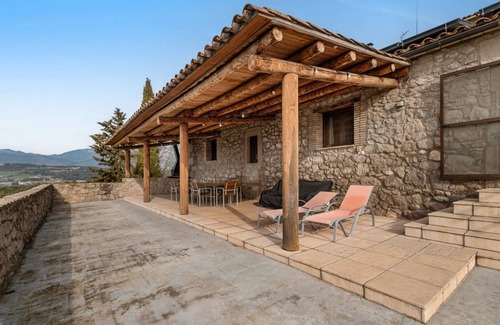 Olvan House | 100 m² House ∙ 3 bedrooms ∙ 7 guests