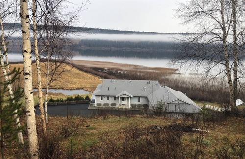 Lone Butte House | 100 Mile House - Horse Lake Ranch