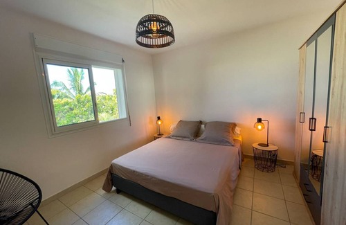 La Riviere Saint-Louis Cottage | 100 m² Cabin ∙ 3 bedrooms ∙ 8 guests