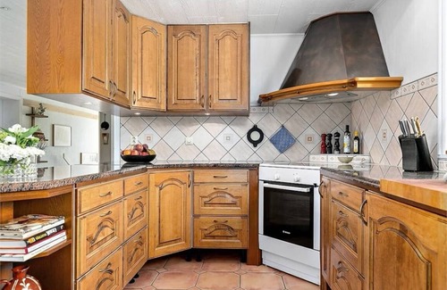 Osby Villa | 100 year old villa close to nature & lake