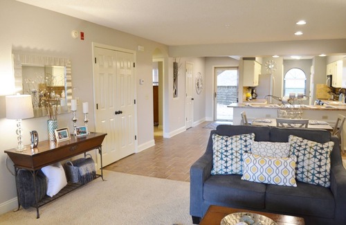 Branson Condo | 1000 Hills Luxury Condo in the Foothills! Indoor/Outdoor Pools, Hot Tub, & Sauna
