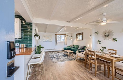 Eiber Apartment | $1000 Rebate if You Buy A Home in Denver!