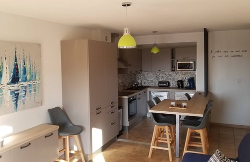 L'Ile-Rousse Apartment | 100m BEACH AND CENTER - SEA VIEW - PIETRA ROCK VIEW - HUGE SHADED TERRACE