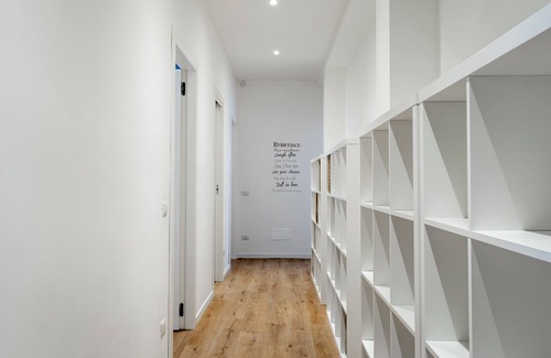 Montalbino Apartment | 100sqm 3-bedroom 2-bathroom apartment on Metro Lille