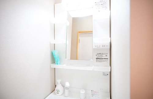 Naha City Centre Apartment | 101 Kitchen and Nice 2 bathrooms 10 people/Naha Okinawa