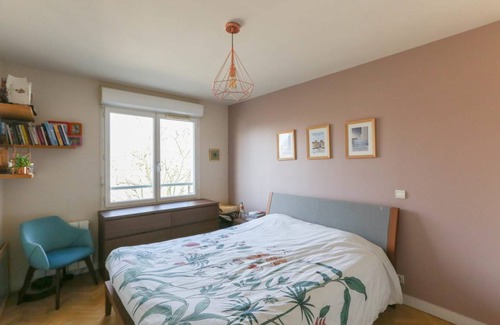 Combat Apartment | 102 m² Apartment ∙ 3 bedrooms ∙ 8 guests