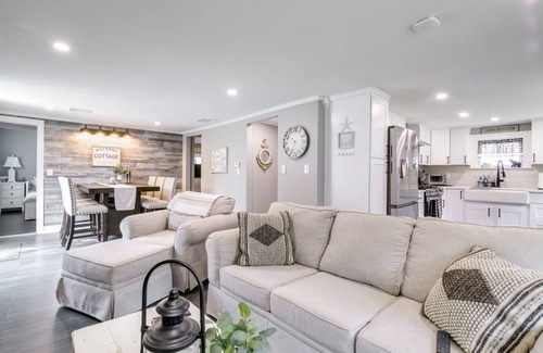 South Dennis Cottage | 102 m² Cabin ∙ 3 bedrooms ∙ 8 guests